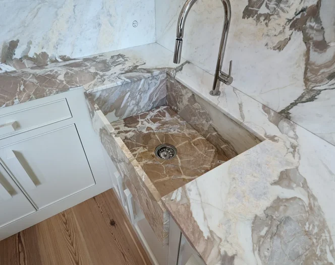 PXL 20240430 163147446